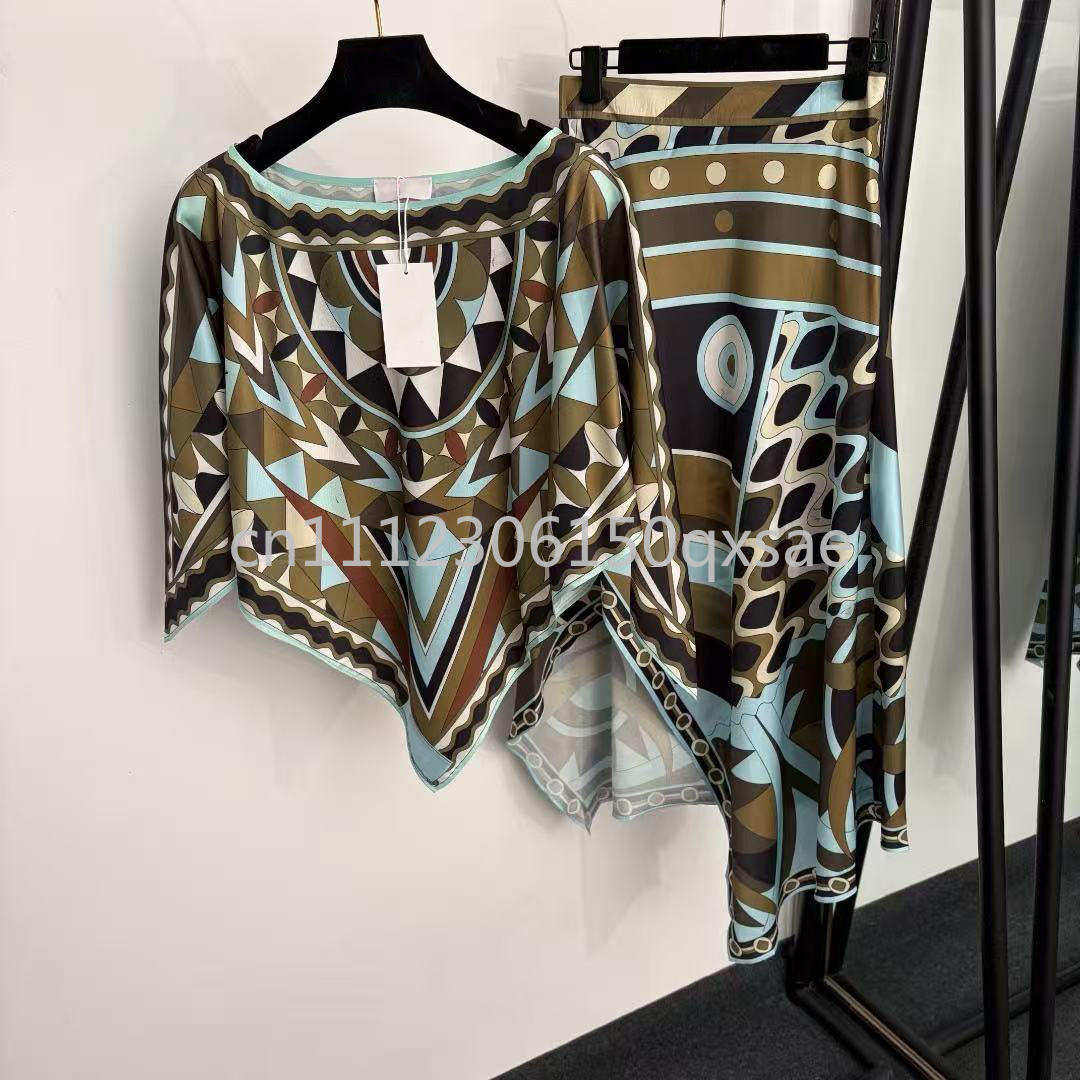 Streetwear Brand Logo - Luxury Design Women's Black Cloak Dress
